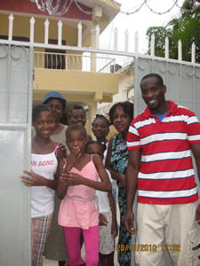 The girls and staff.